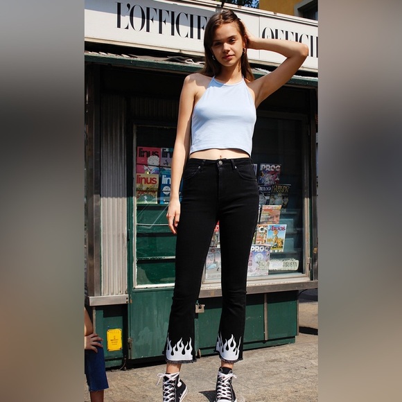 NWT Subdued Black Crop Flare Button Fly Raw Hem Front and Pocket White F… - Picture 4 of 10